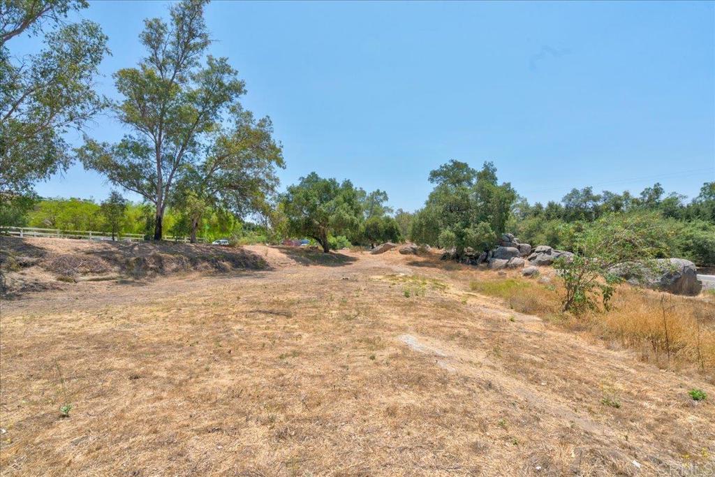 main property photo 49