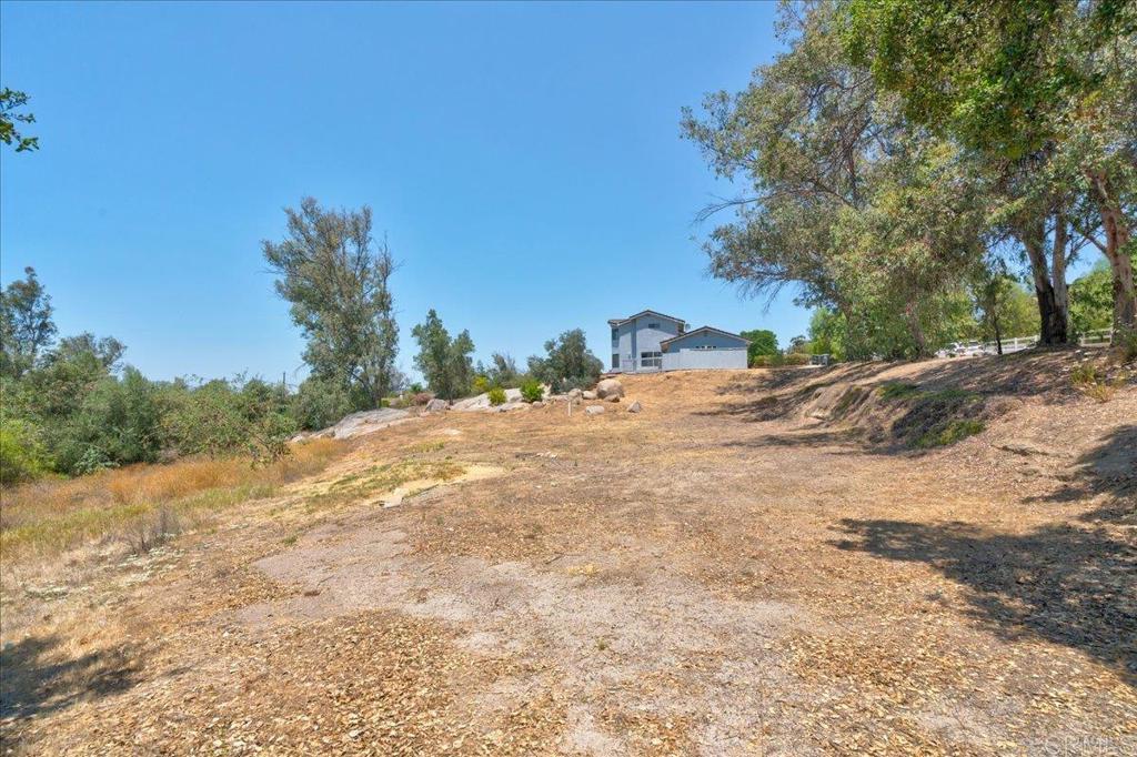 main property photo 50