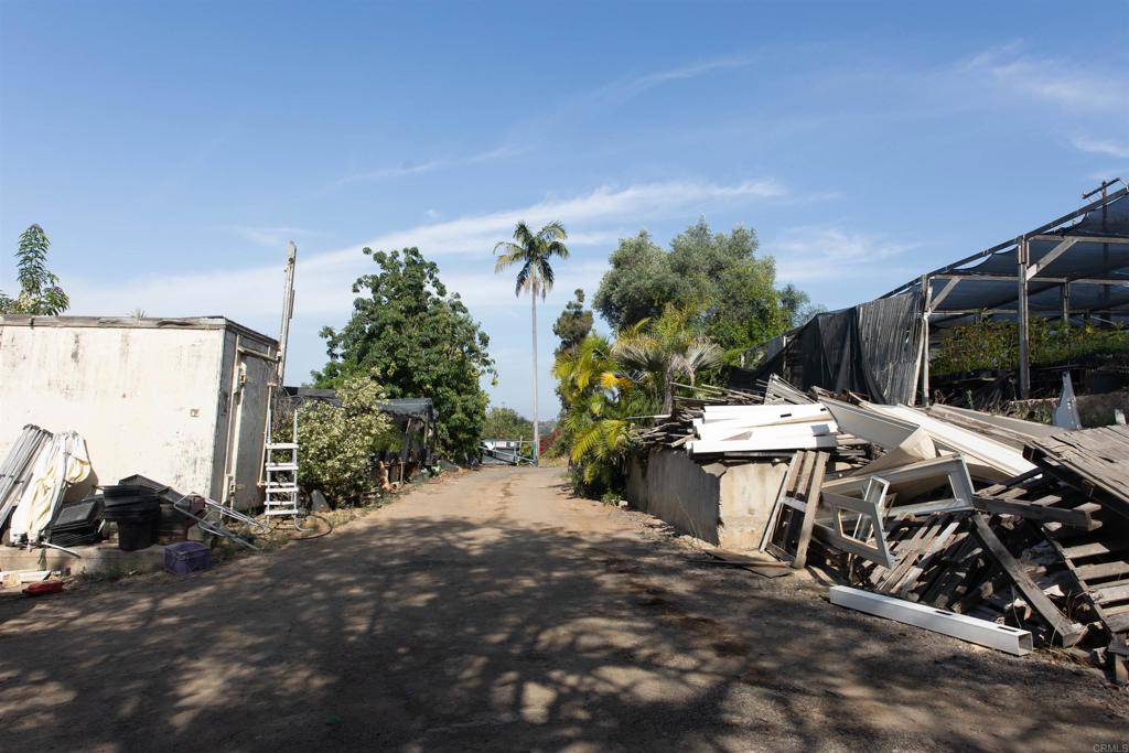 main property photo 10