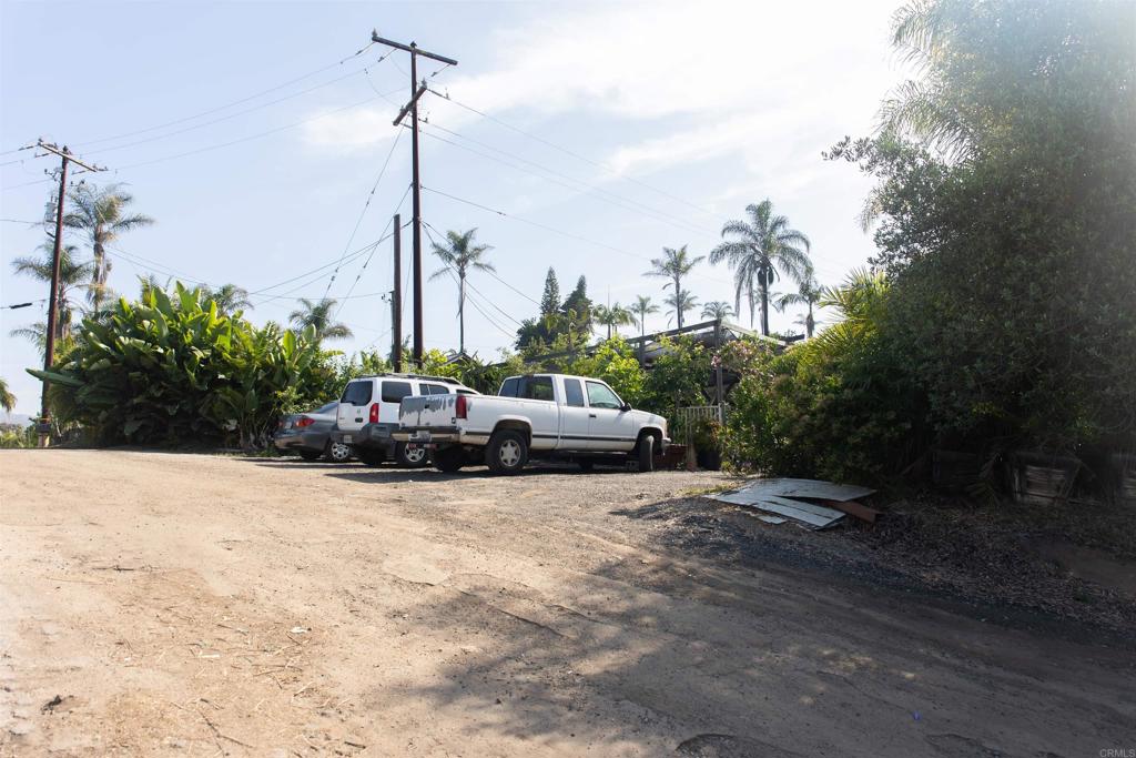 main property photo 14