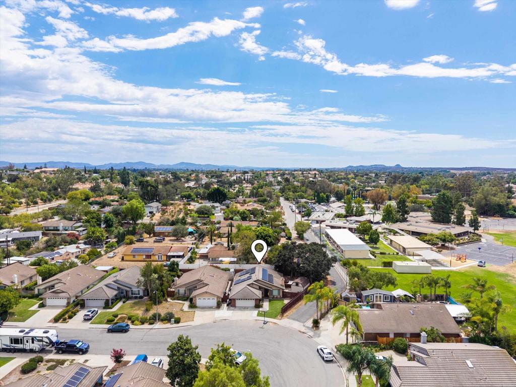 main property photo 41