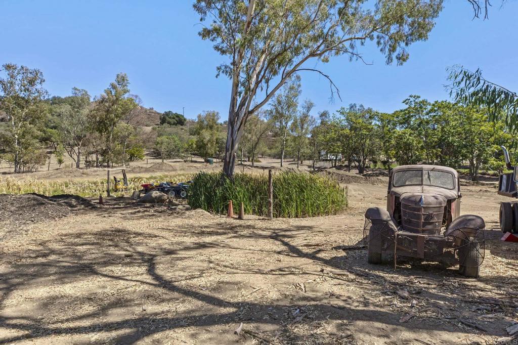 main property photo 60
