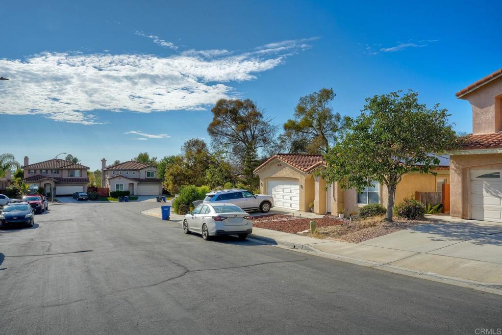 main property photo 29