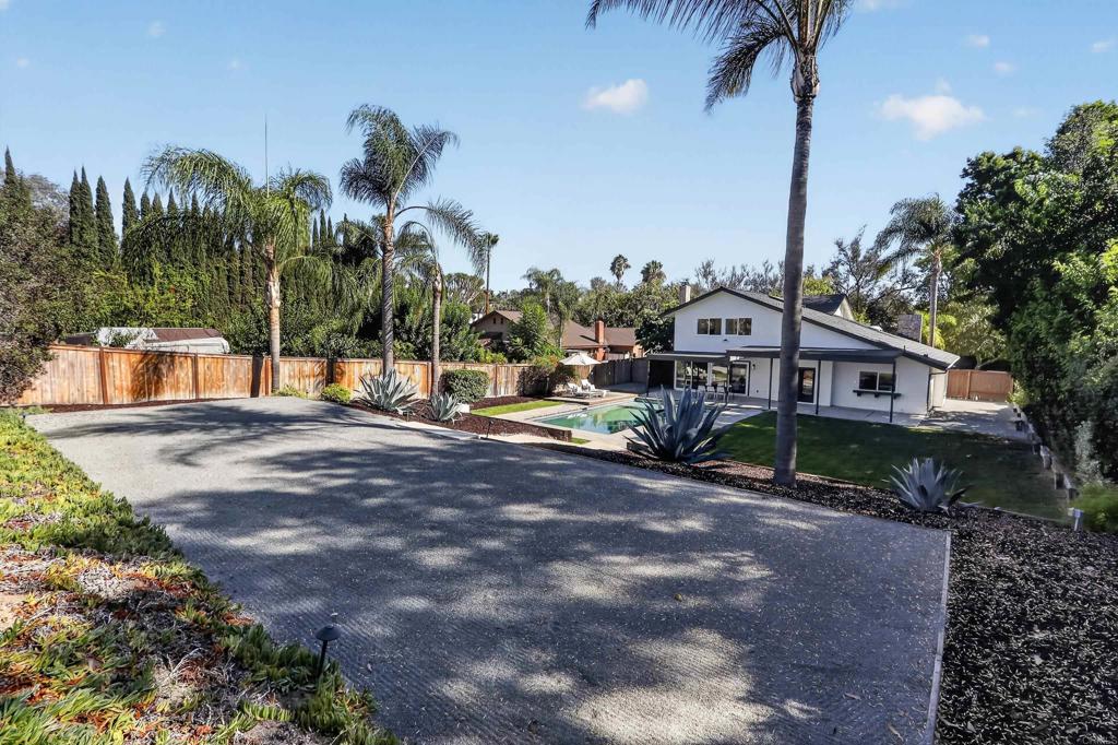 main property photo 70