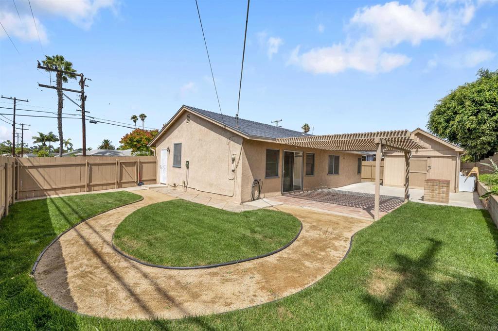 main property photo 4