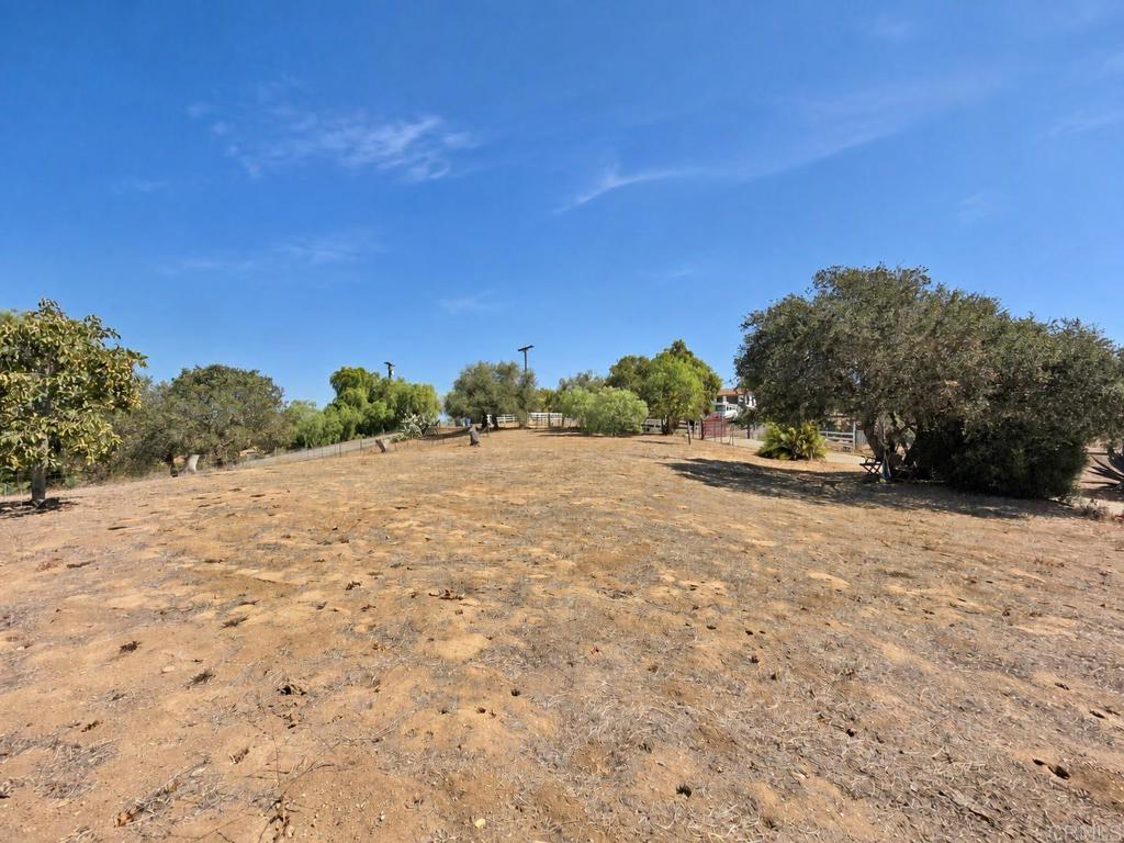 main property photo 36