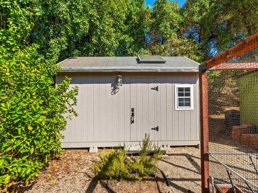 main property photo 45