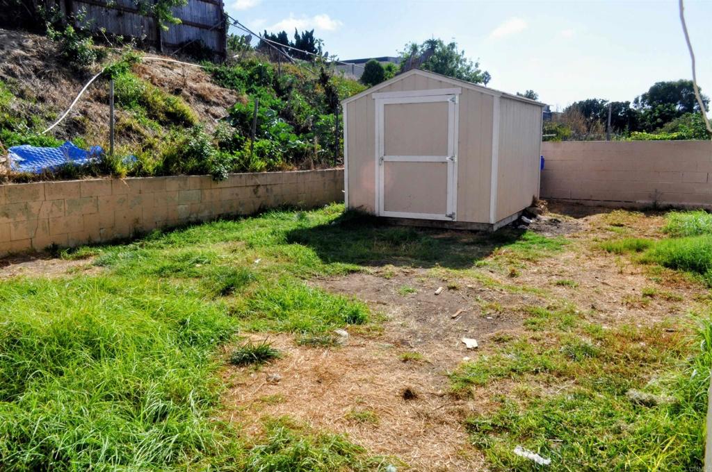 main property photo 25