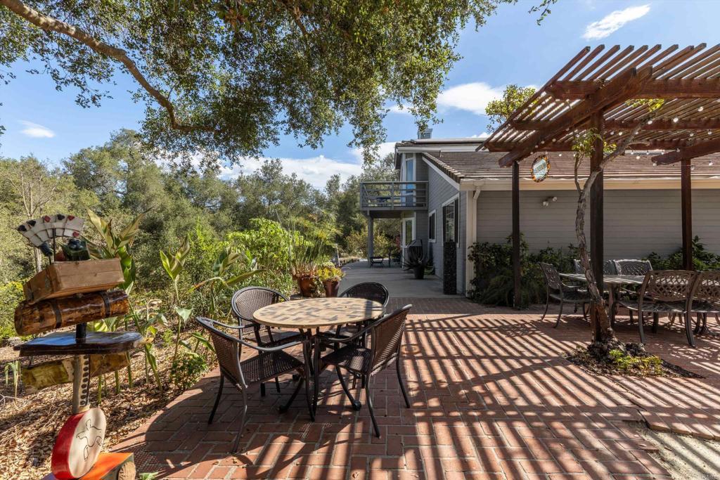 main property photo 49