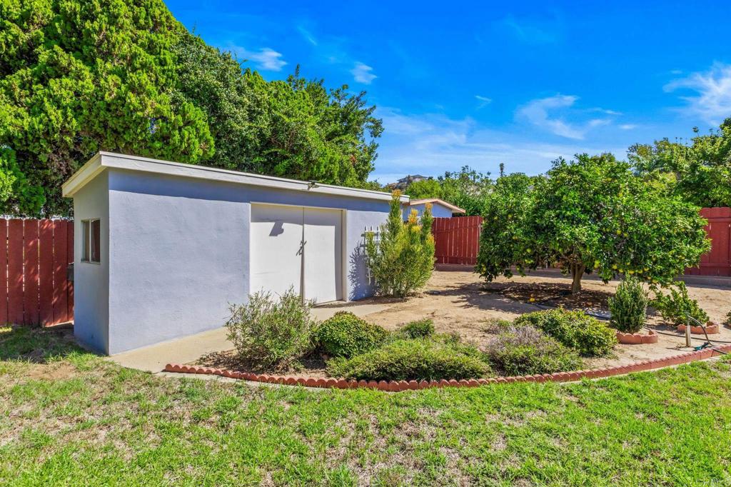 main property photo 21