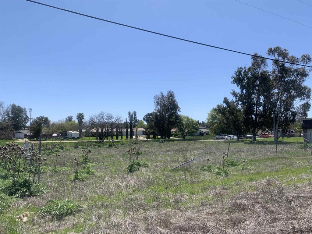 main property photo 22