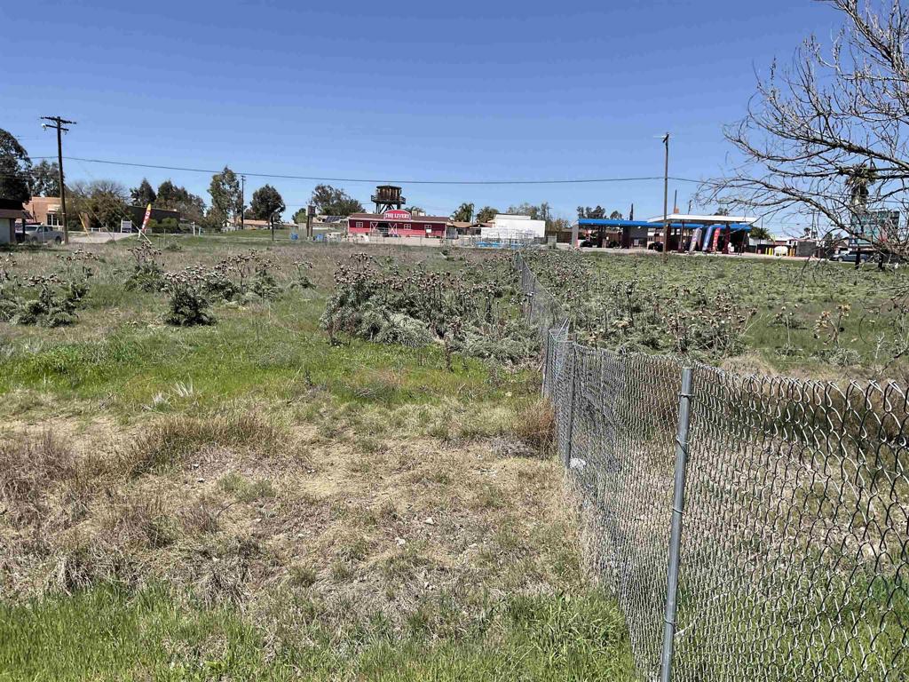 main property photo 25