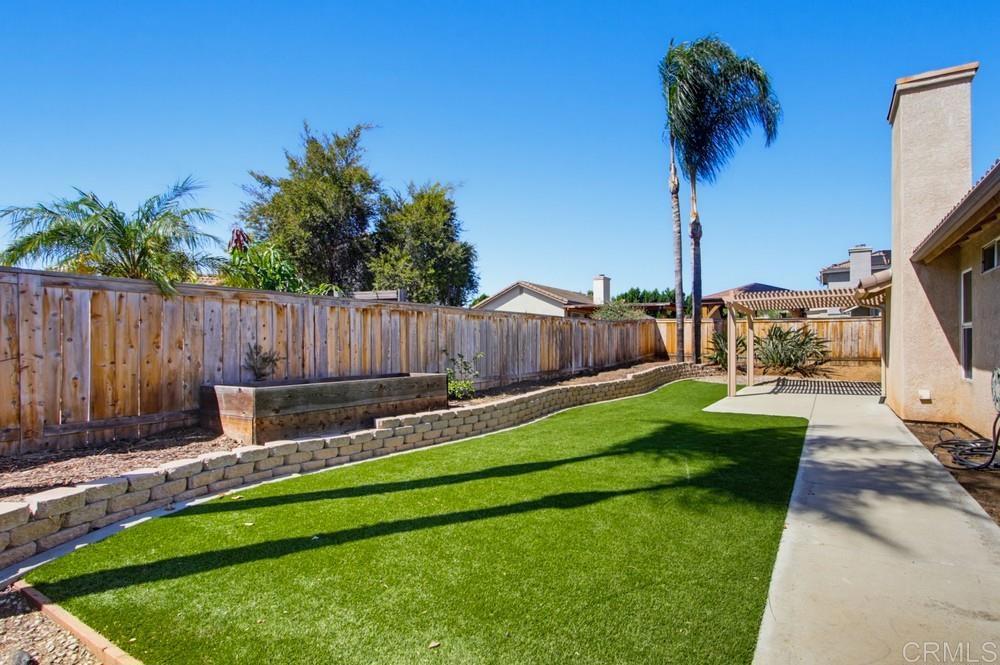 main property photo 17