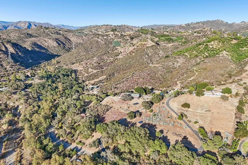 main property photo 70