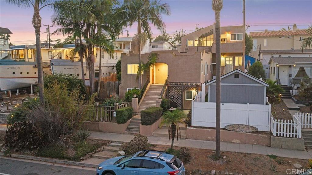 main property photo 0