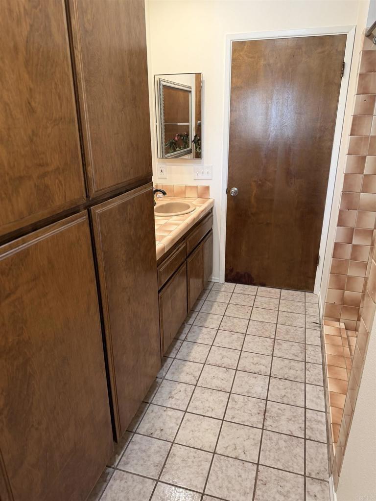 main property photo 66