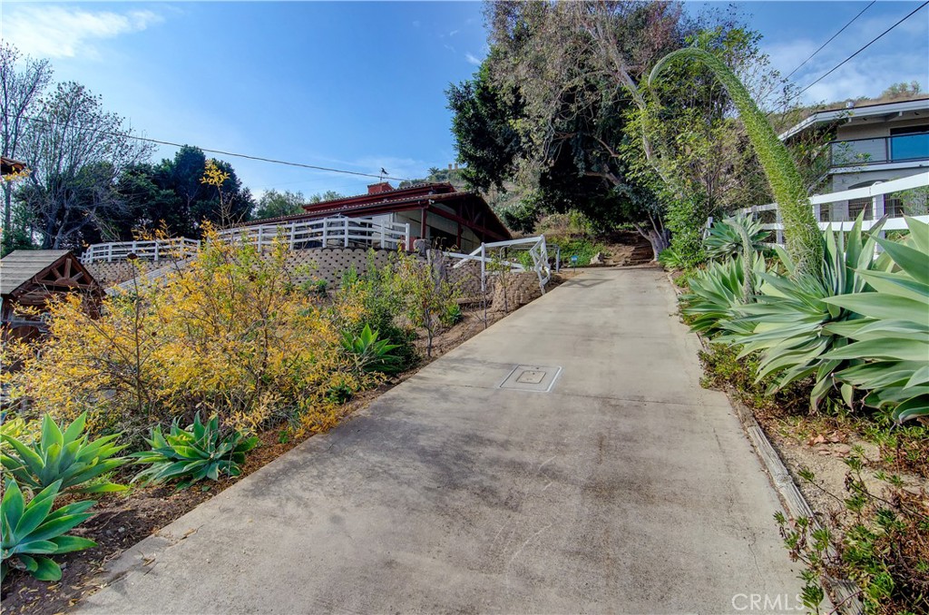 main property photo 59