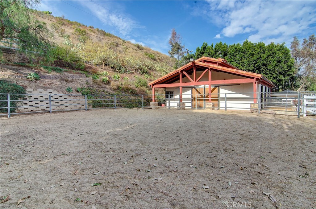 main property photo 66