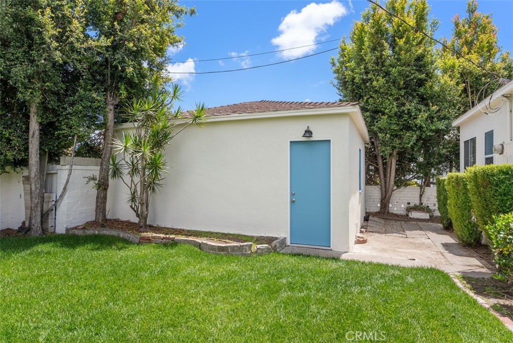 main property photo 22
