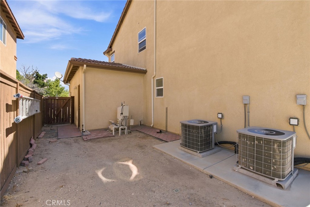 main property photo 50