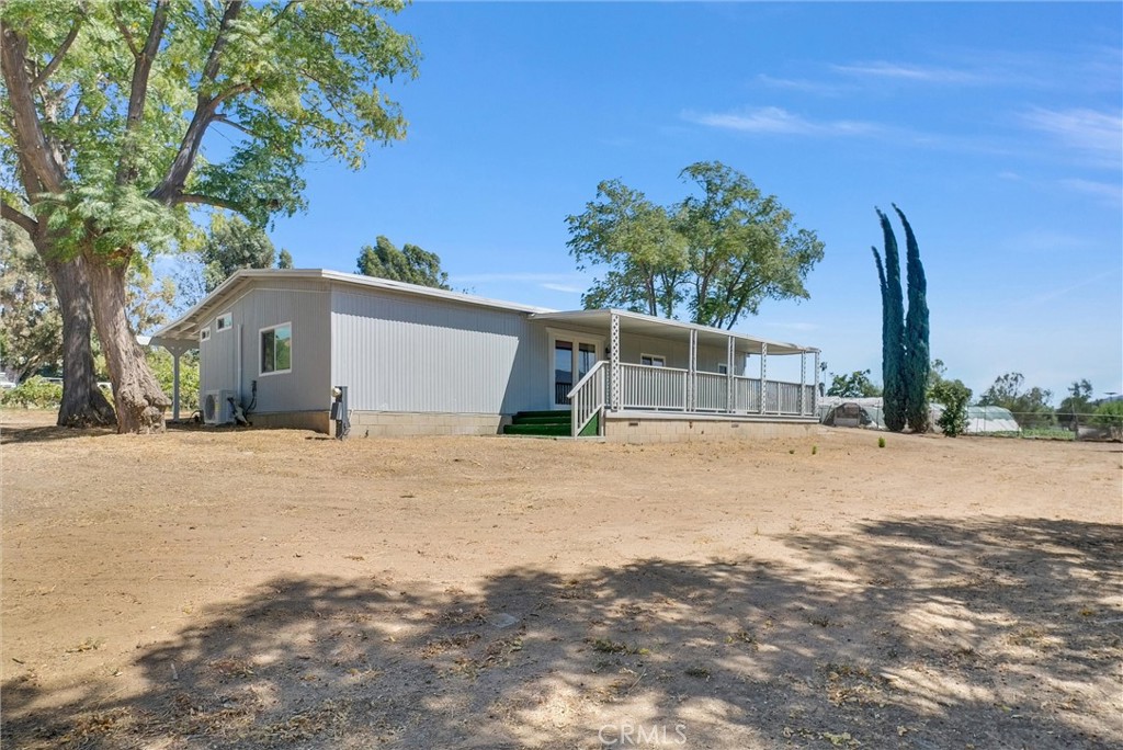 main property photo 25