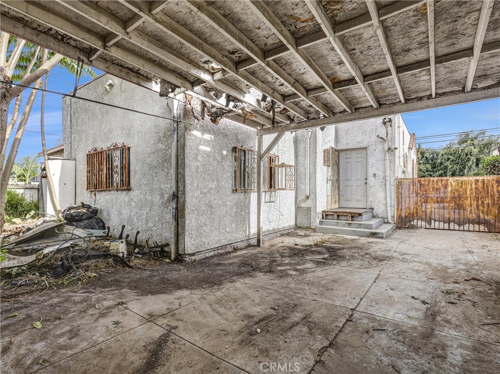 main property photo 31