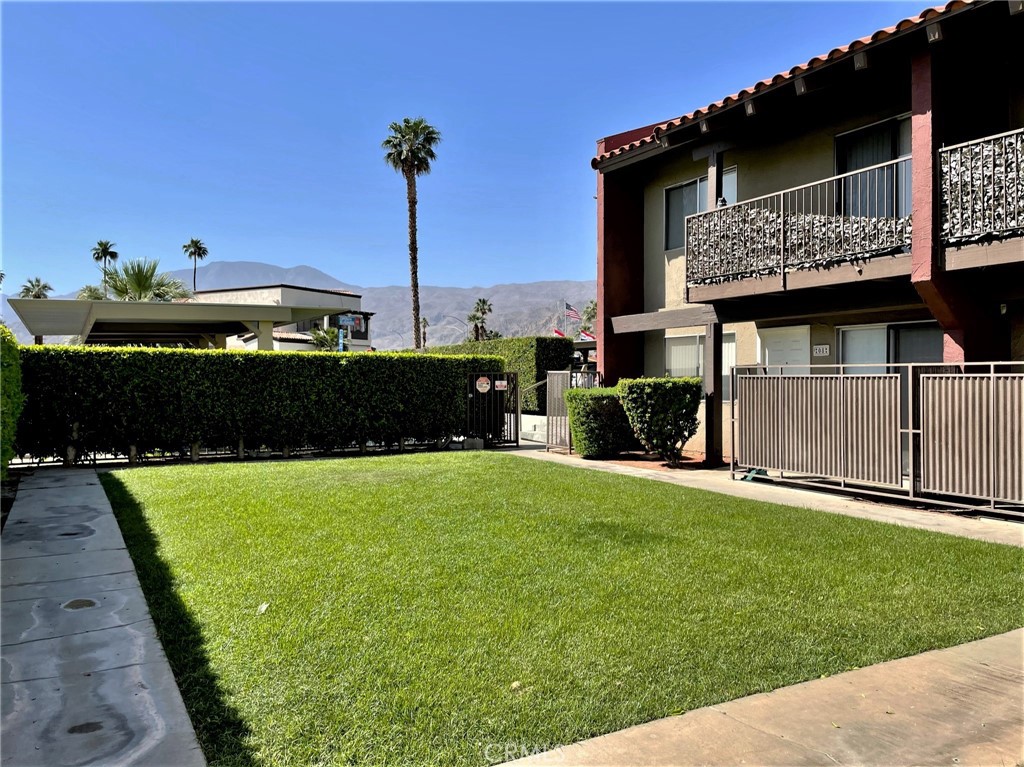 main property photo 4
