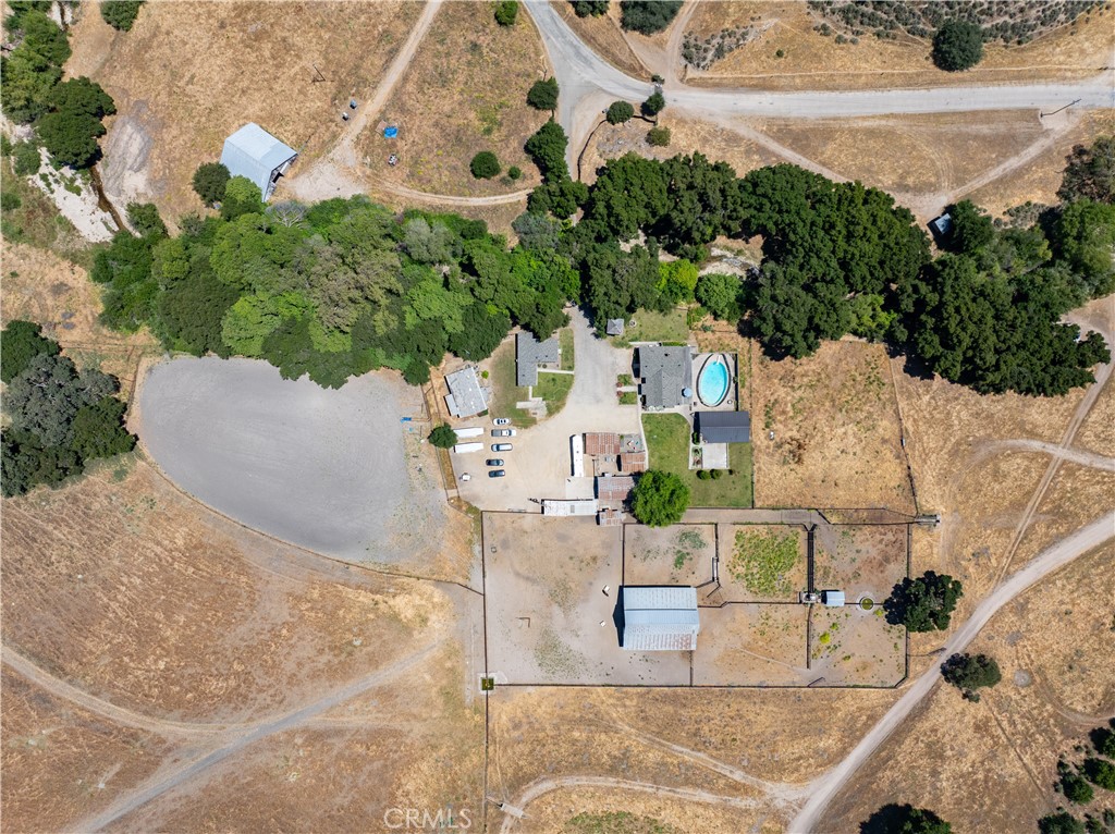 main property photo 30