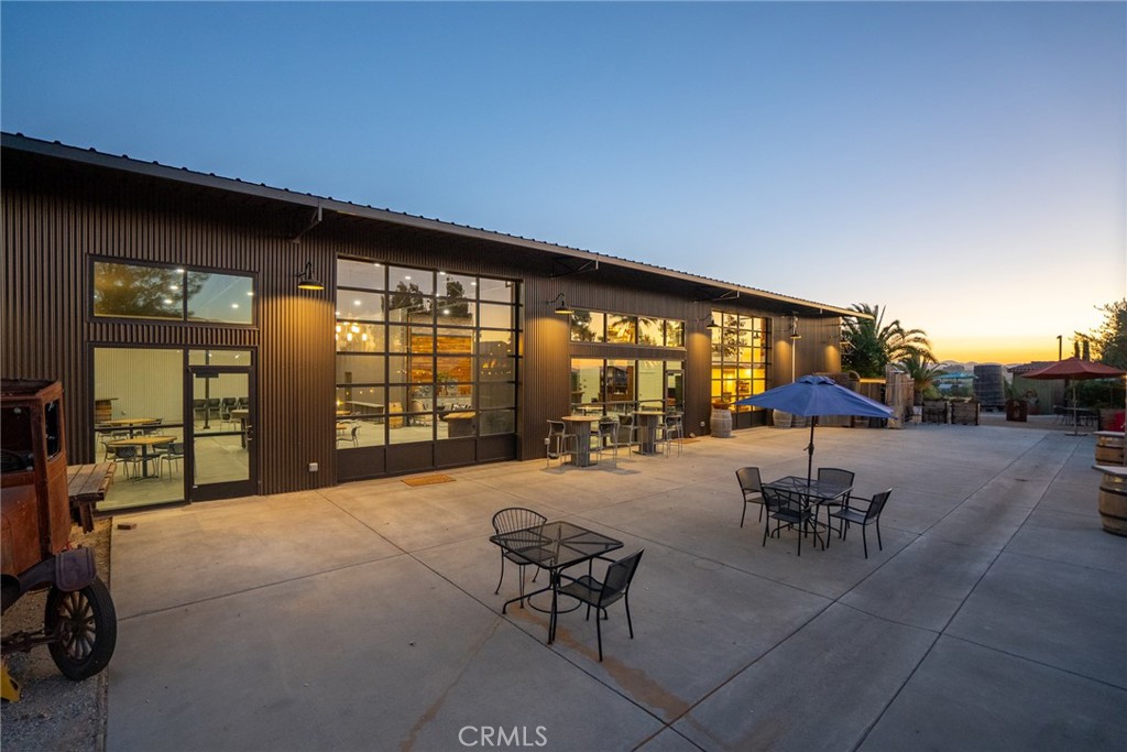 main property photo 16