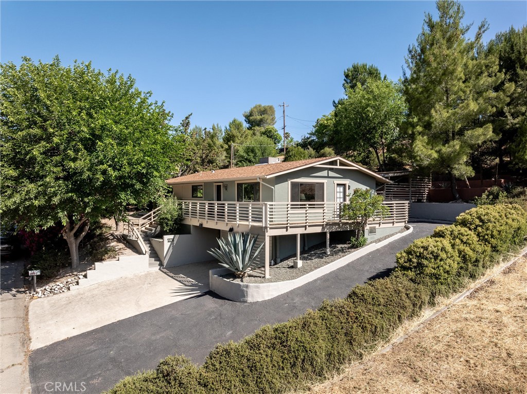 main property photo 21