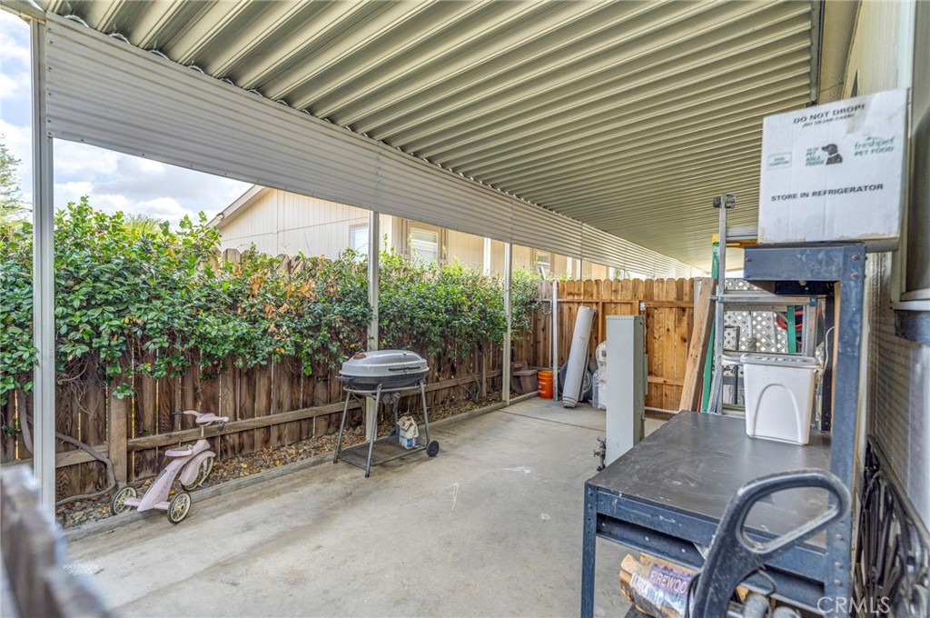 main property photo 39