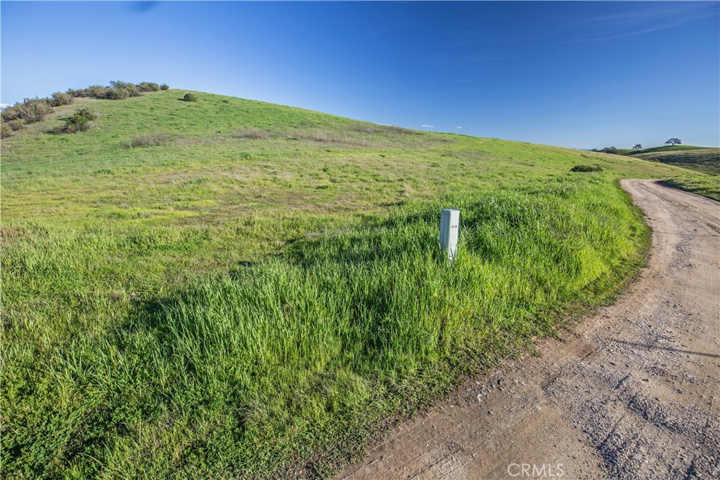 main property photo 13
