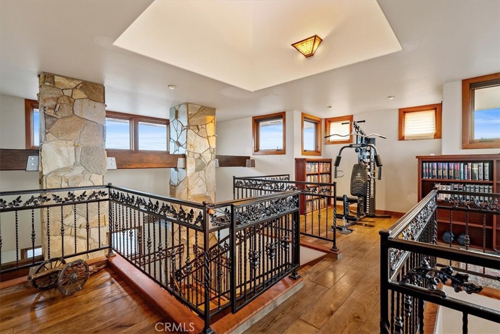 main property photo 32