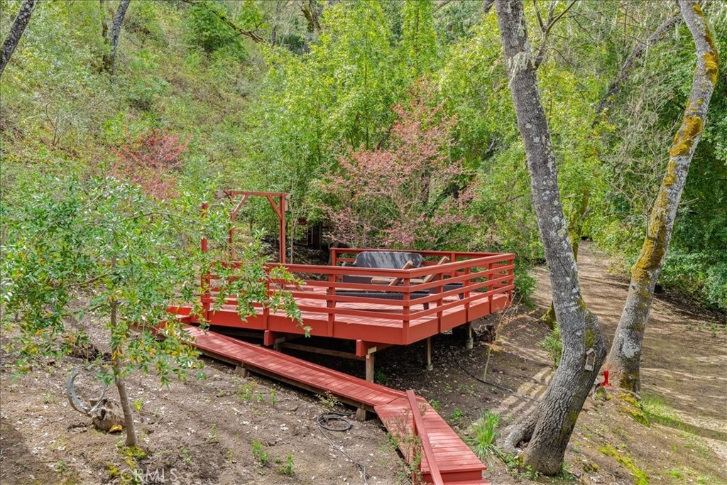 main property photo 22