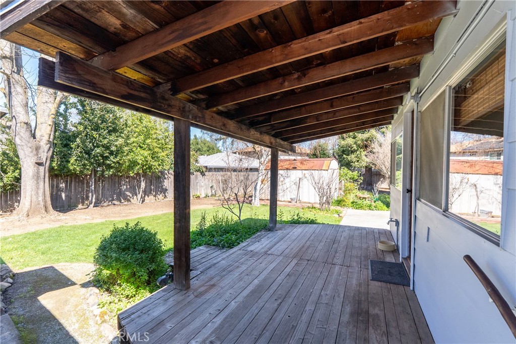 main property photo 38