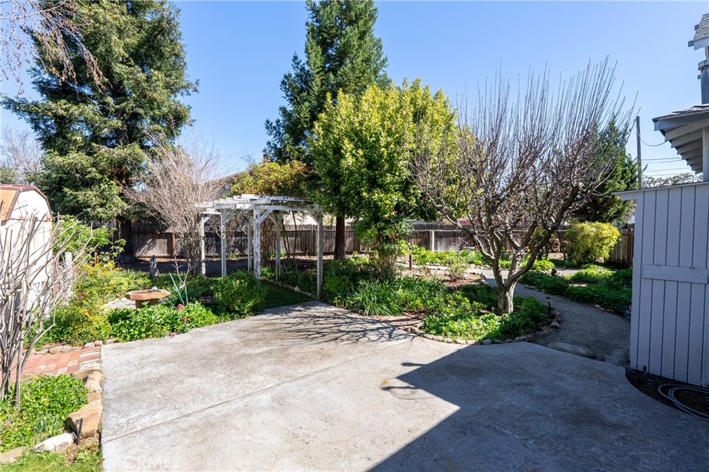 main property photo 43