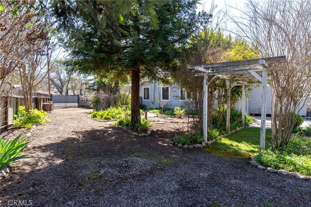 main property photo 47