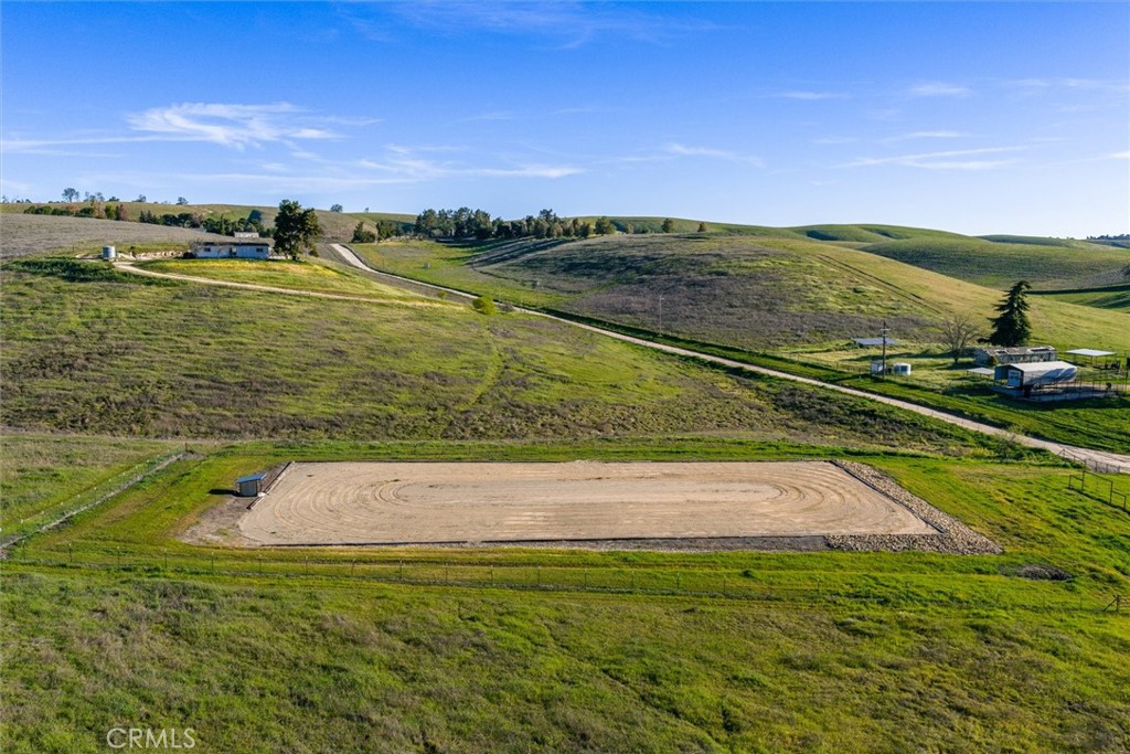 main property photo 30