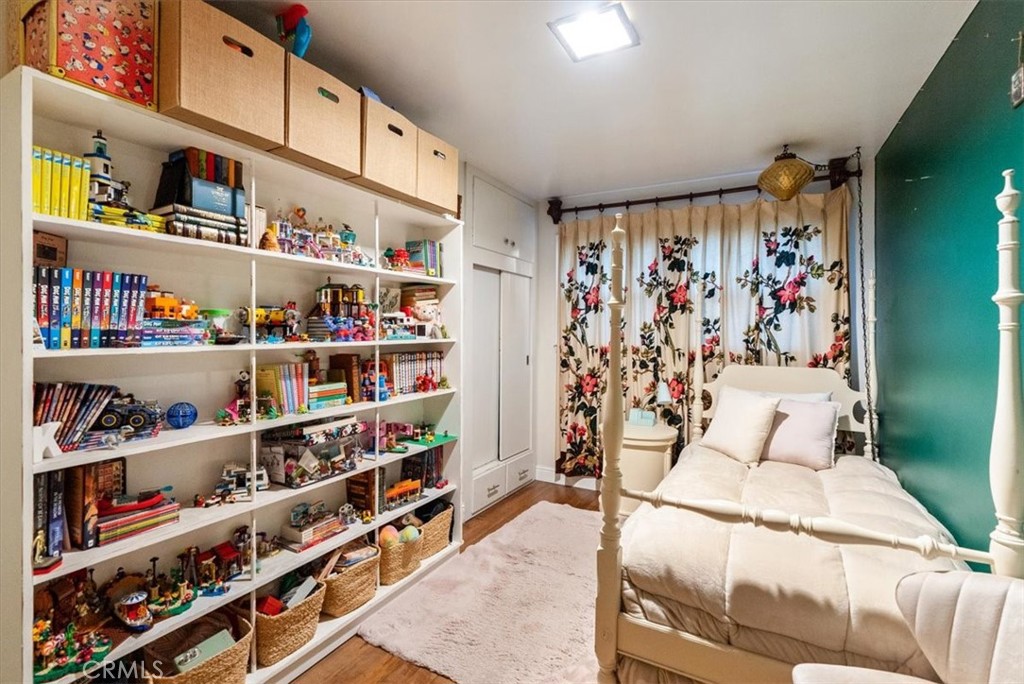 main property photo 51
