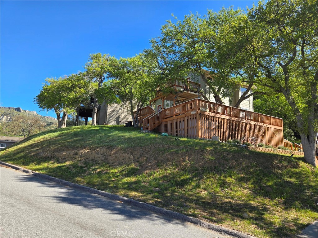 main property photo 41