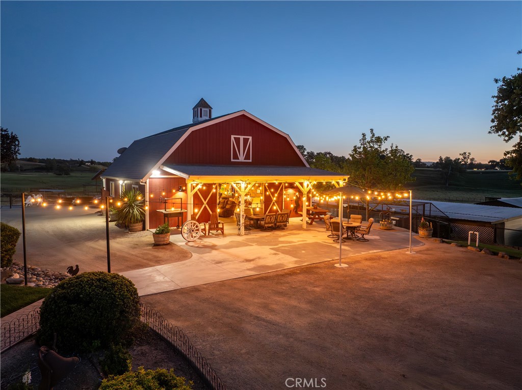 main property photo 30