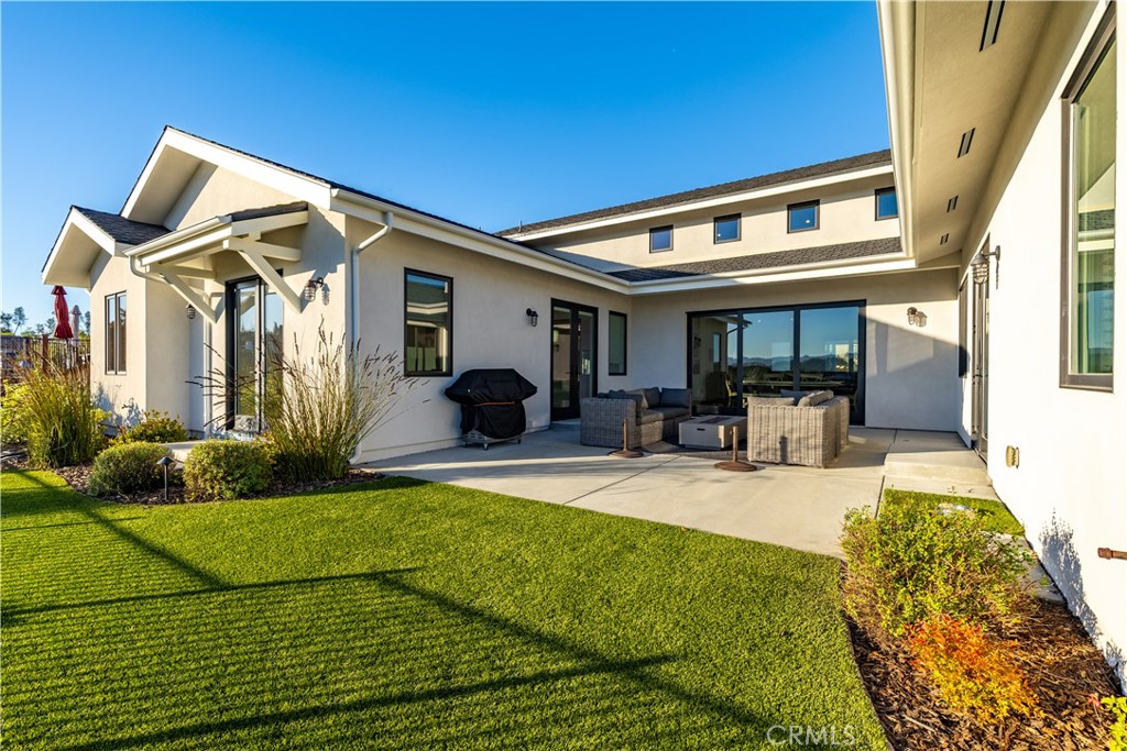 main property photo 50