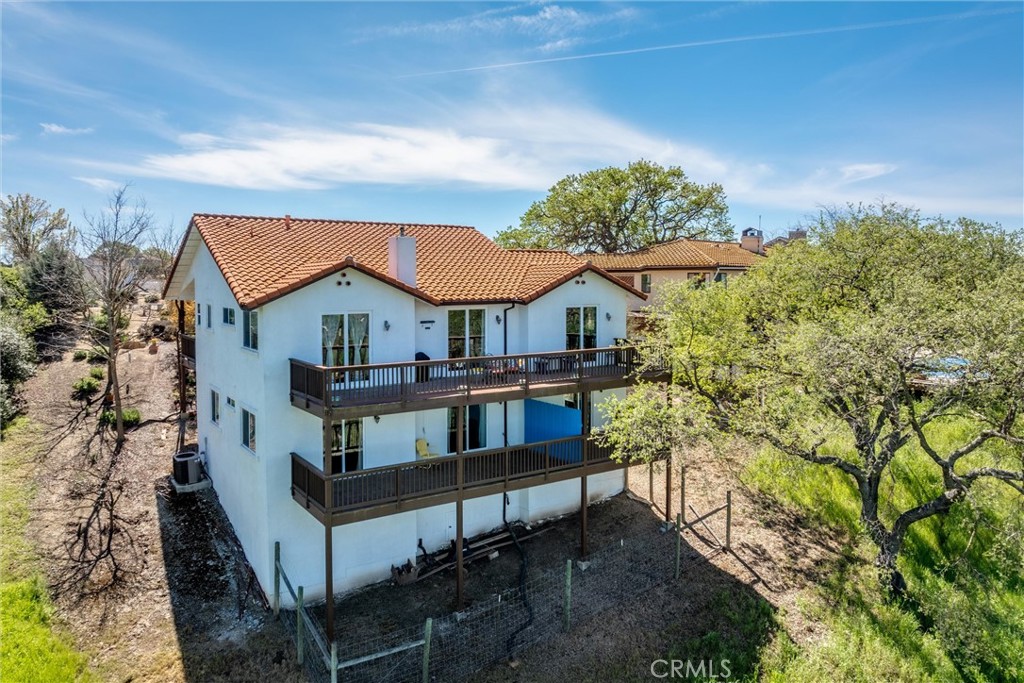 main property photo 36