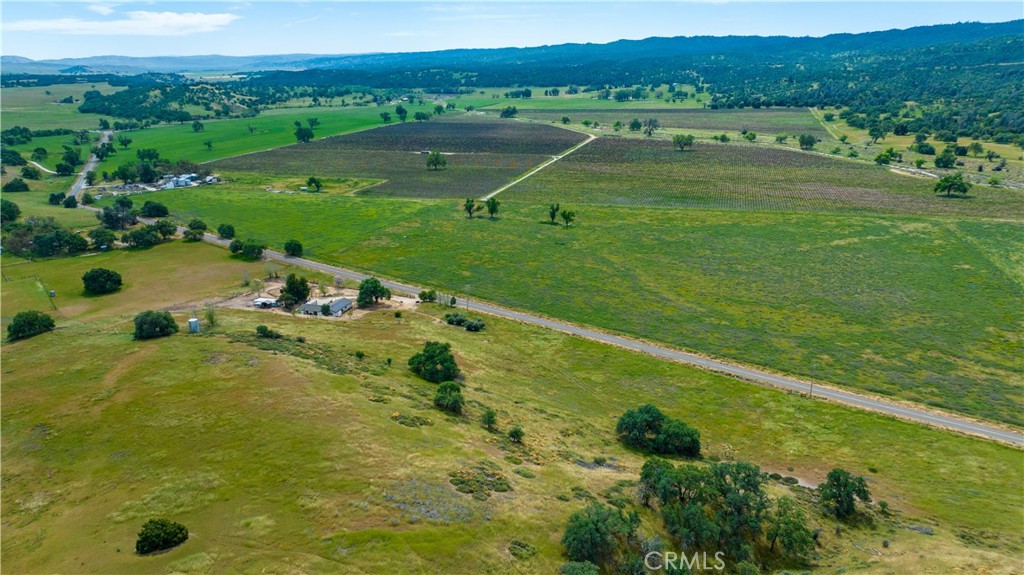 main property photo 11