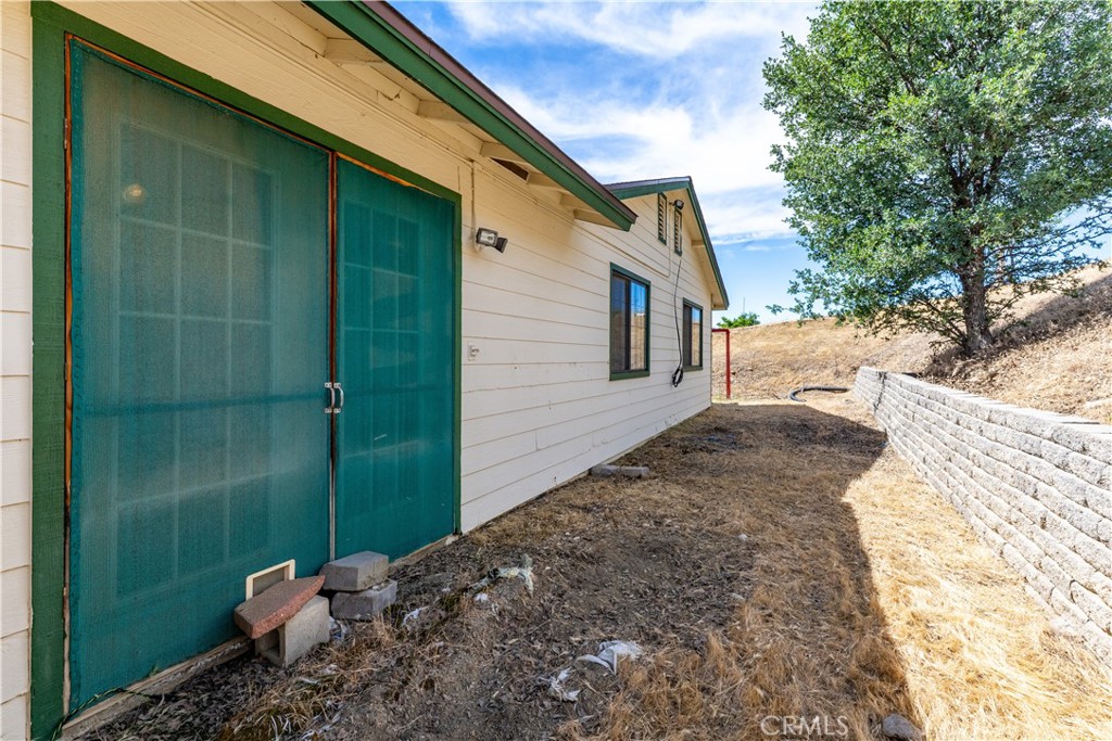 main property photo 38