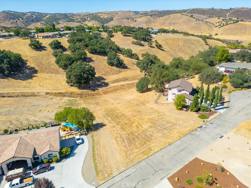main property photo 15