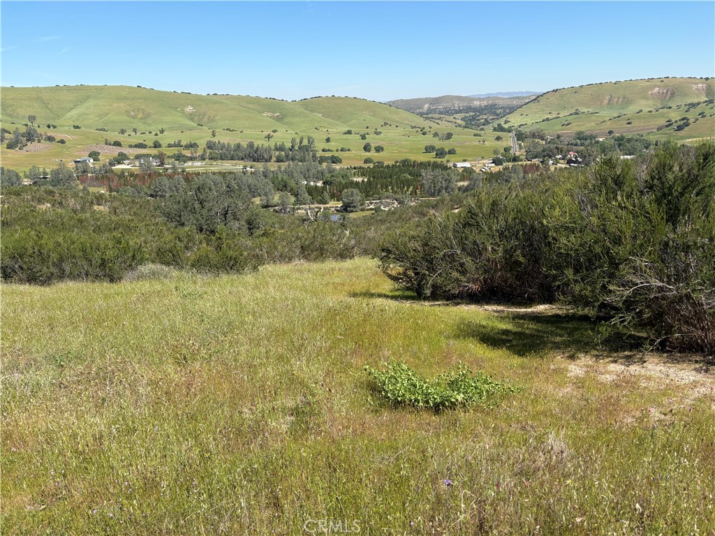 main property photo 6