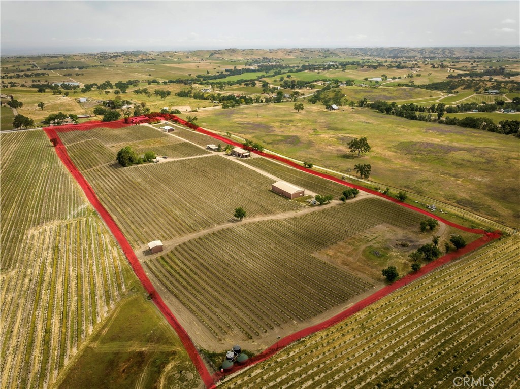 main property photo 12
