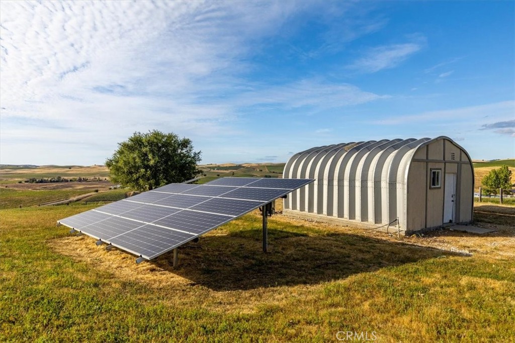 main property photo 50