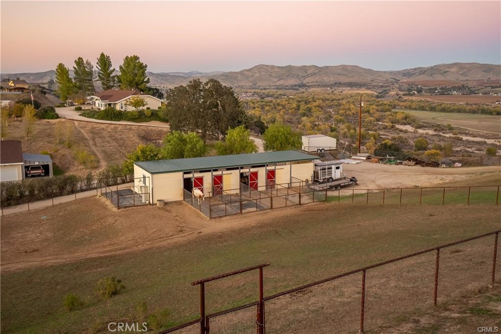 main property photo 30